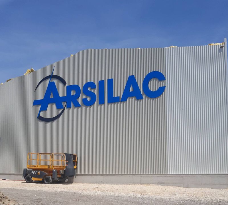 Lettres laquées en PVC expansé