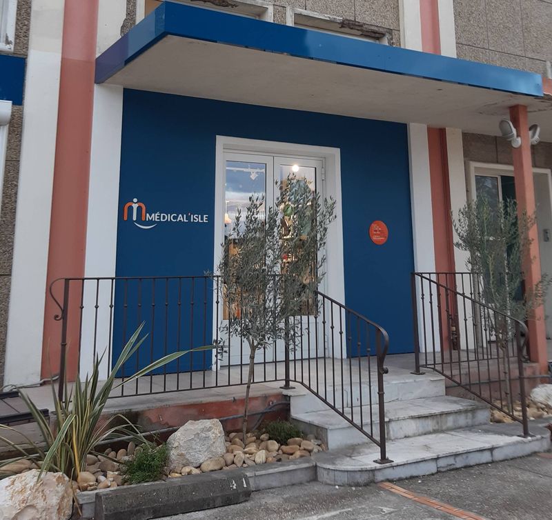 Lettres en PVC laqué