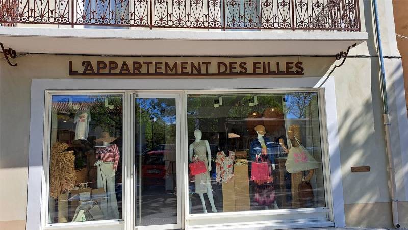 Enseigne lumineuse l'Isle-sur-Sorgue pour l'Appartement des filles