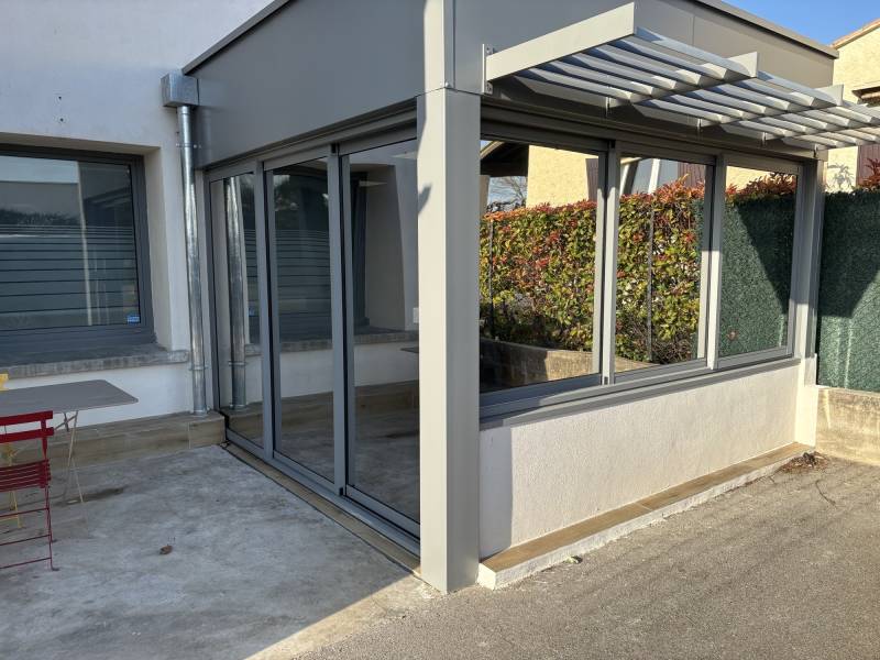 Après la pose du film solaire.