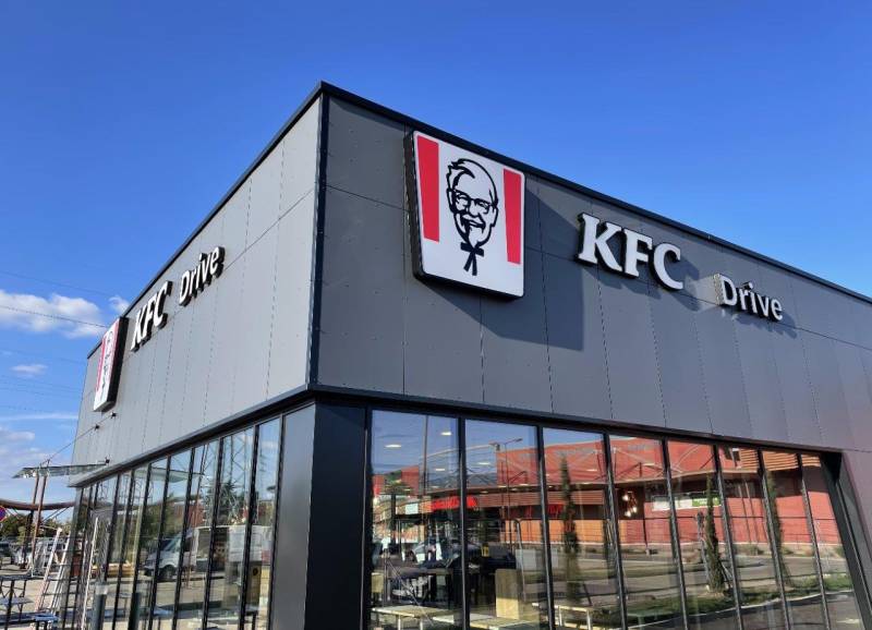 Enseigne caisson lumineux pour KFC 