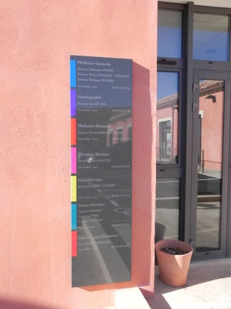 Création de la signalétique de la Maison Médicale Bel Air à Carpentras