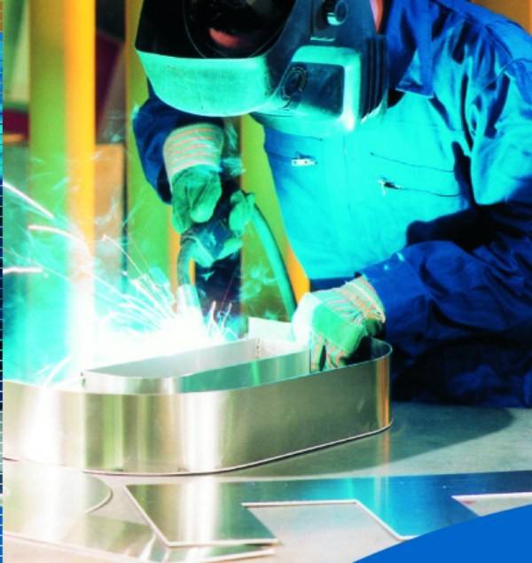 Fabrication le lettres boitier aluminium