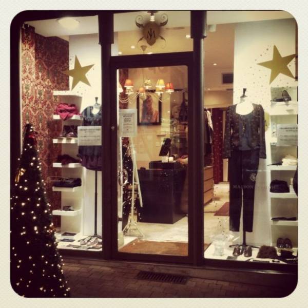 Commerçants en région PACA :Comment une enseigne bien conçue peut augmenter votre chiffre d'affaires ?