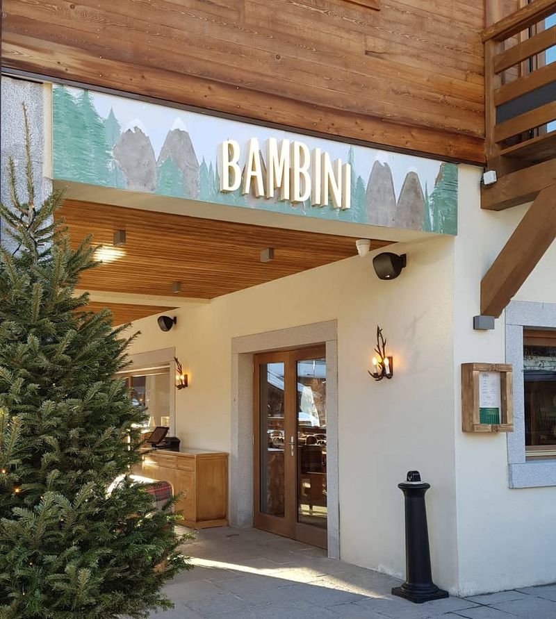 Lettres relief, lumineuses en plexiglas diffusant